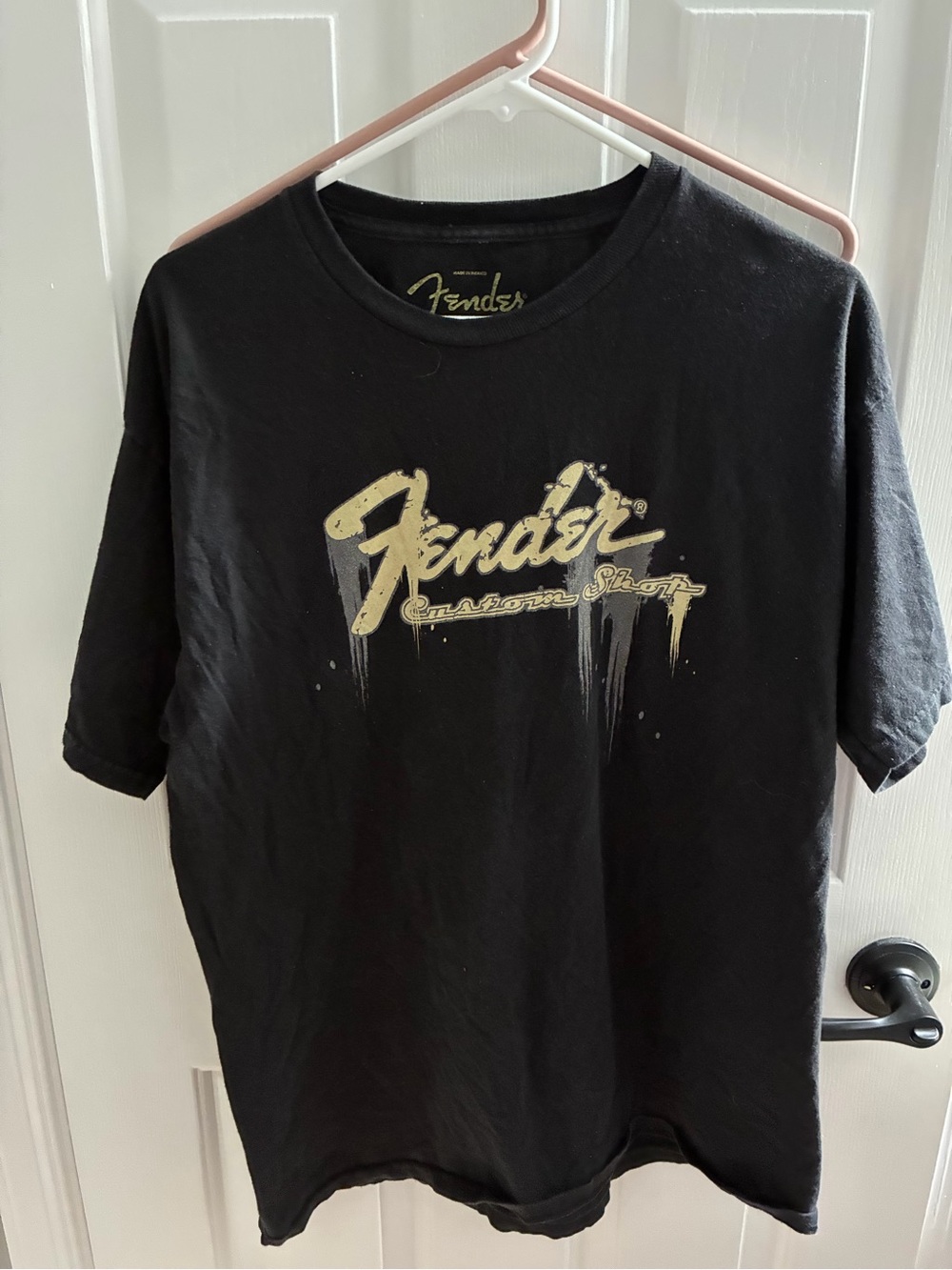 Fender Men's Black Logo Graphic Tee Large